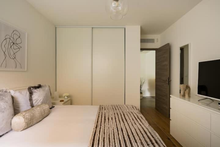 Stylish New 1 Bedroom Apartment In Juan Les Pins Antibes Ngoại thất bức ảnh